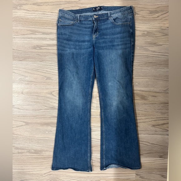 Hollister Denim - Hollister Low Rise Boot Cut Jeans Women’s Size 19L